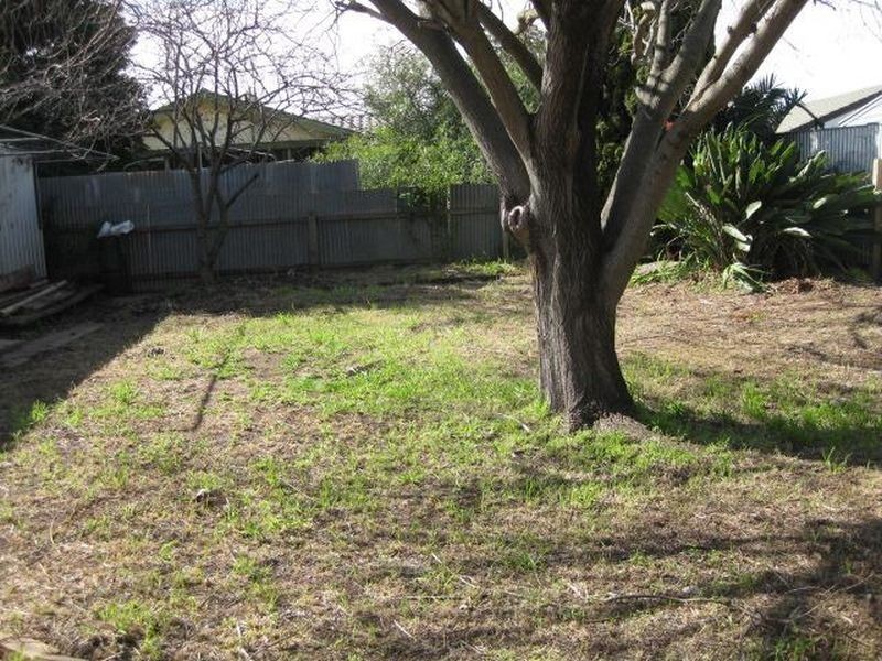 4 Freeman Avenue, Morphett Vale SA 5162