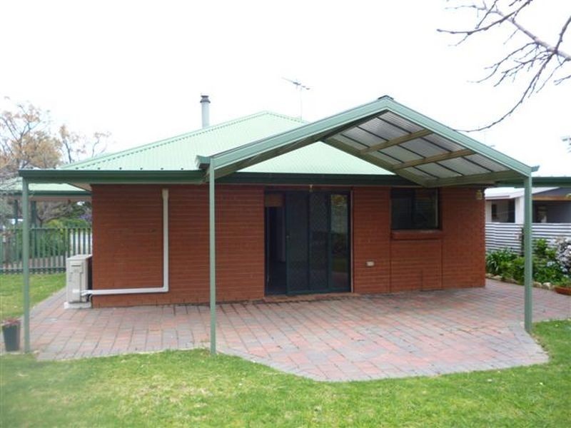25 Quinliven Road, Port Willunga SA 5173