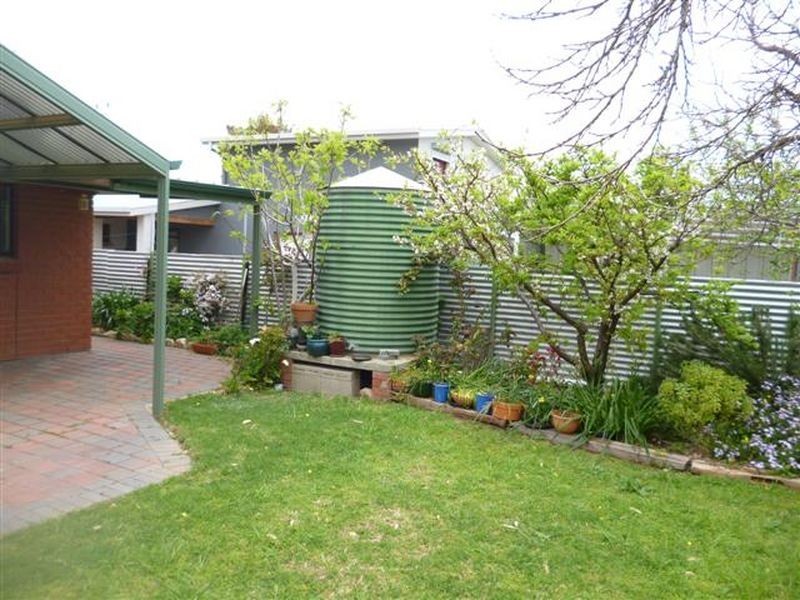 25 Quinliven Road, Port Willunga SA 5173