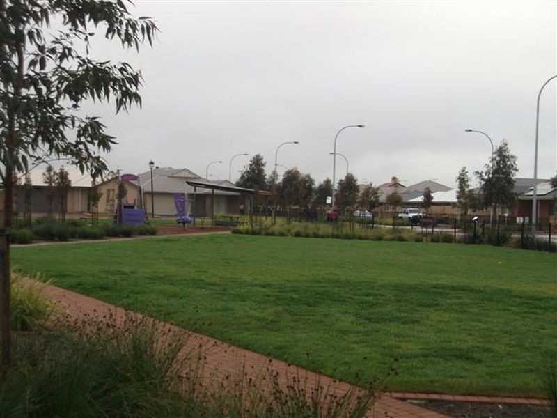 18 South Pacific Drive, Seaford Meadows SA 5169