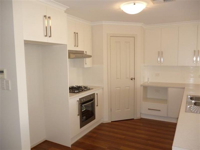 18 Matelot Street, Seaford Meadows SA 5169