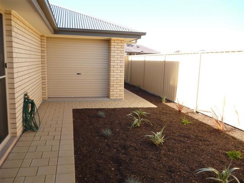 18 Matelot Street, Seaford Meadows SA 5169
