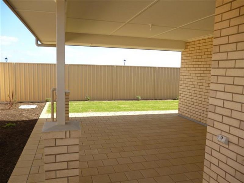 18 Matelot Street, Seaford Meadows SA 5169