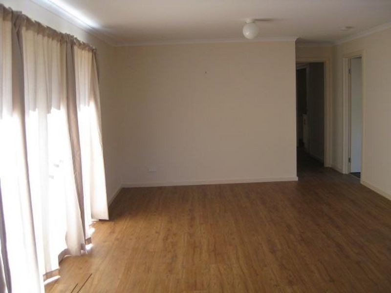 2 Carol Place, Moana SA 5169