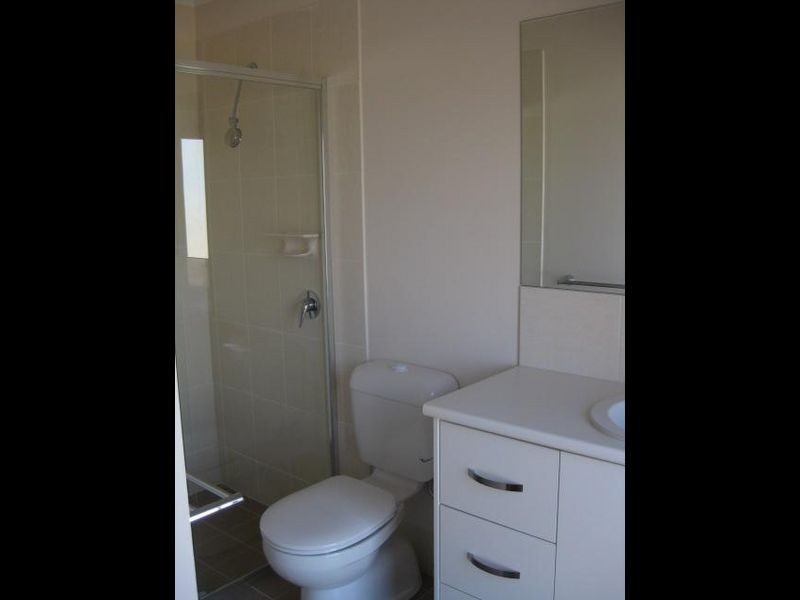 2 Carol Place, Moana SA 5169