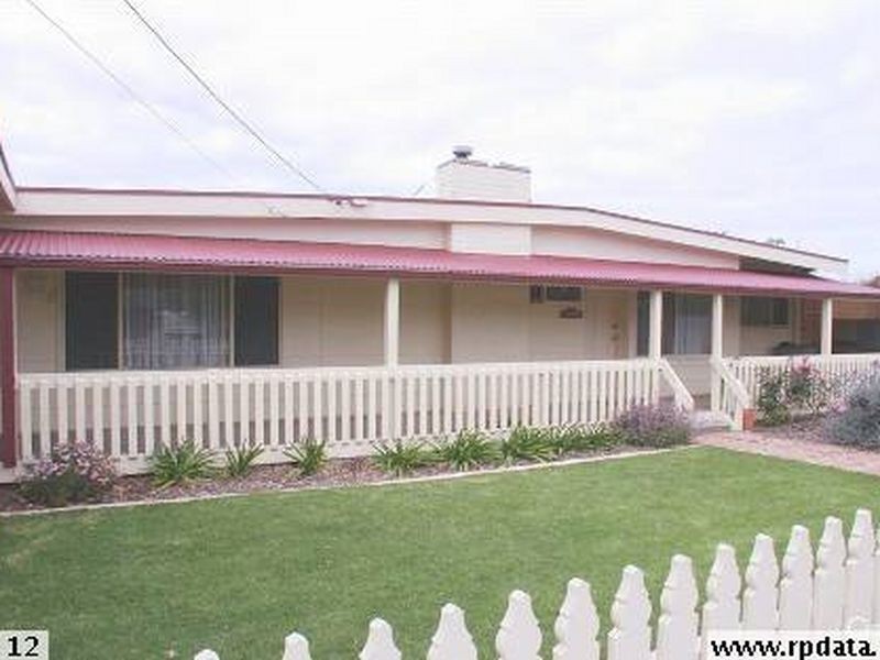 44 Kwinana Crescent, Port Noarlunga South SA 5167