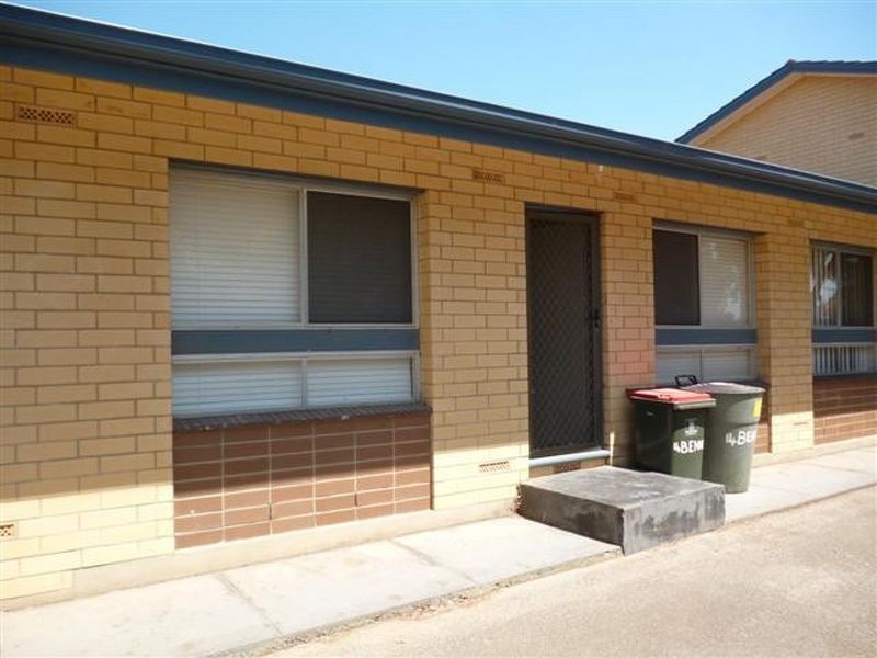 4/14 Benny Avenue, Port Noarlunga SA 5167