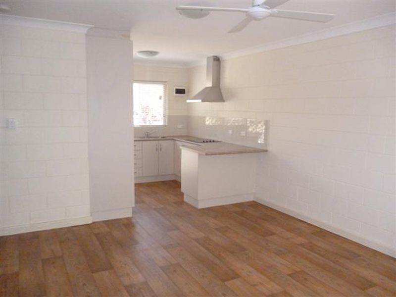 4/14 Benny Avenue, Port Noarlunga SA 5167