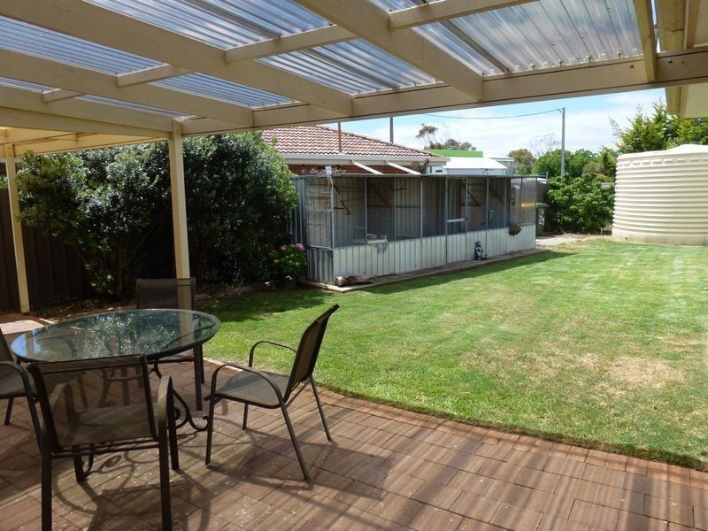 21 Harvey Crescent, Aldinga Beach SA 5173