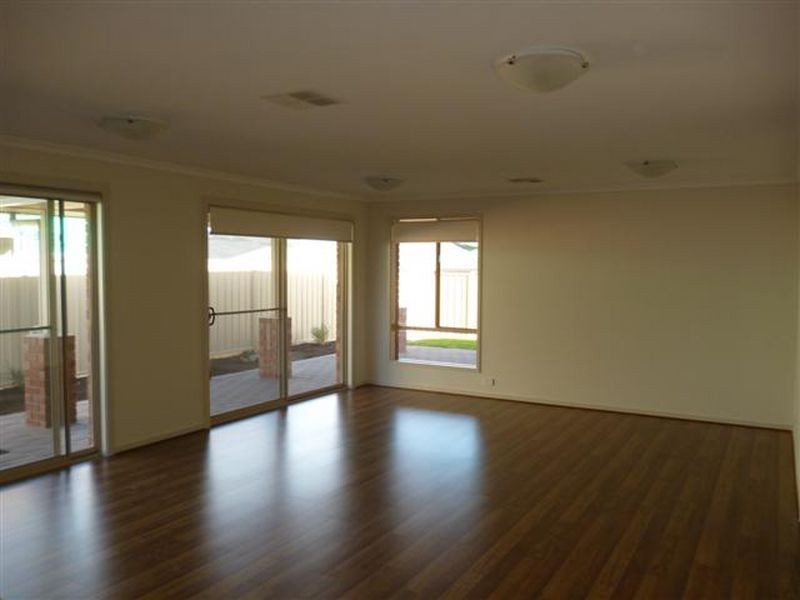 30 Parrell Street, Seaford Meadows SA 5169