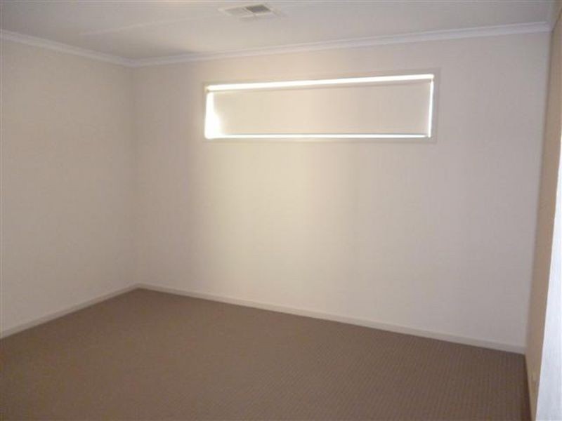 30 Parrell Street, Seaford Meadows SA 5169