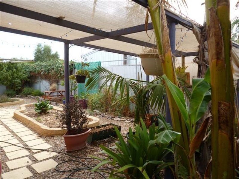 4 Samarra Drive, Sellicks Beach SA 5174