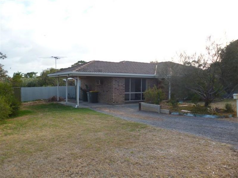 32 Tangier Boulevard, Sellicks Beach SA 5174