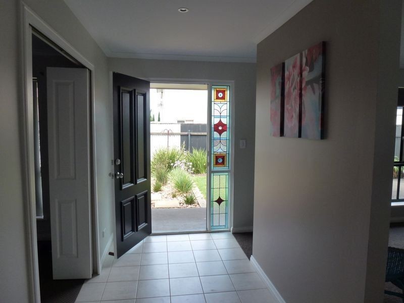 1 Whinnerah Avenue, Aldinga Beach SA 5173