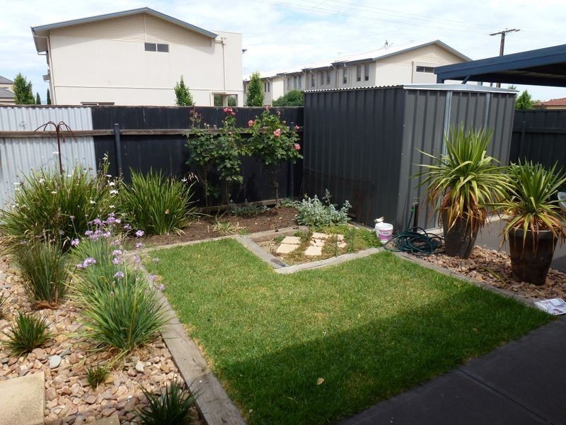 1 Whinnerah Avenue, Aldinga Beach SA 5173