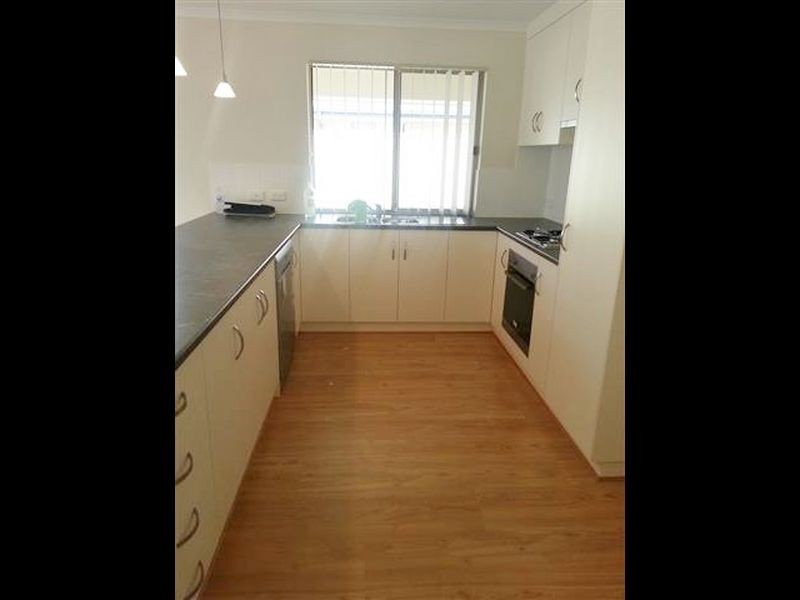 5 Lighthouse Terrace, Seaford Meadows SA 5169