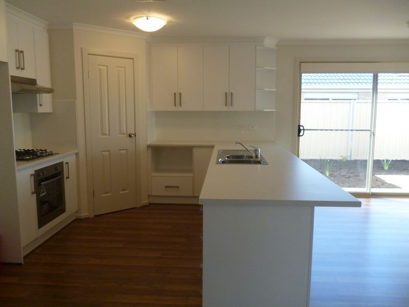 32 League Street, Seaford Meadows SA 5169