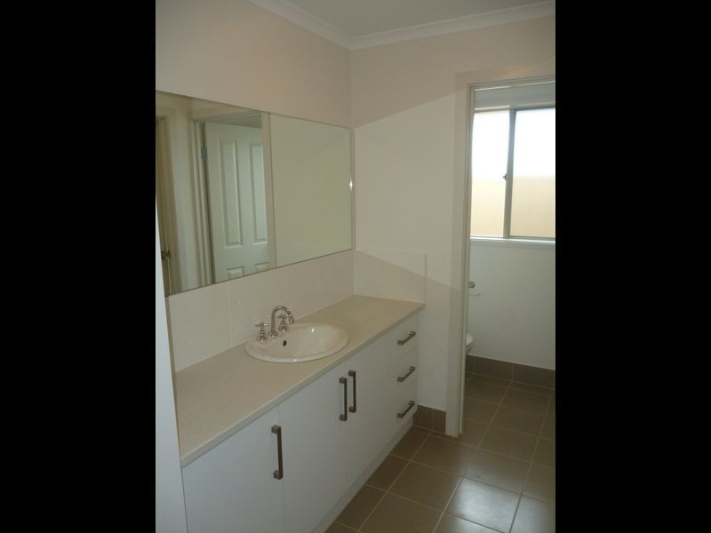 32 League Street, Seaford Meadows SA 5169