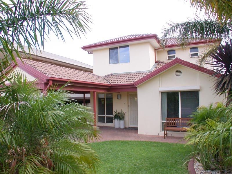 6 Cove Circuit, Seaford Rise SA 5169