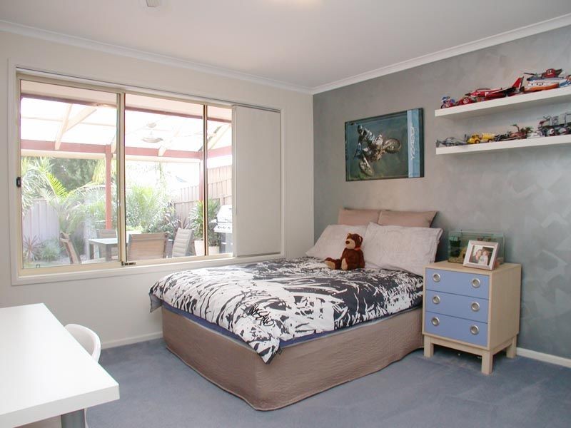 6 Cove Circuit, Seaford Rise SA 5169