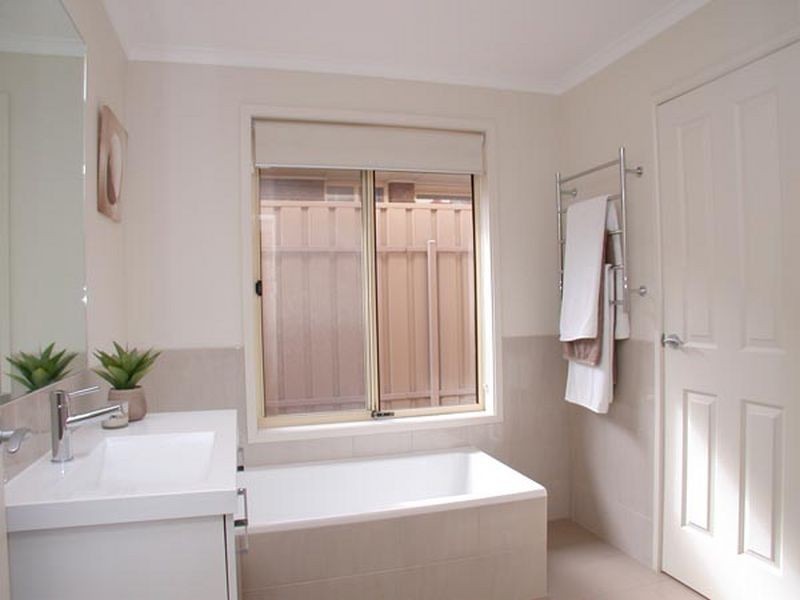6 Cove Circuit, Seaford Rise SA 5169