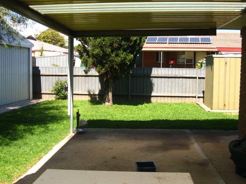 16 Hamilton Road, Aldinga Beach SA 5173