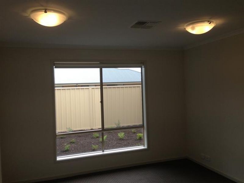 22 Nova Defense Drive, Seaford Meadows SA 5169