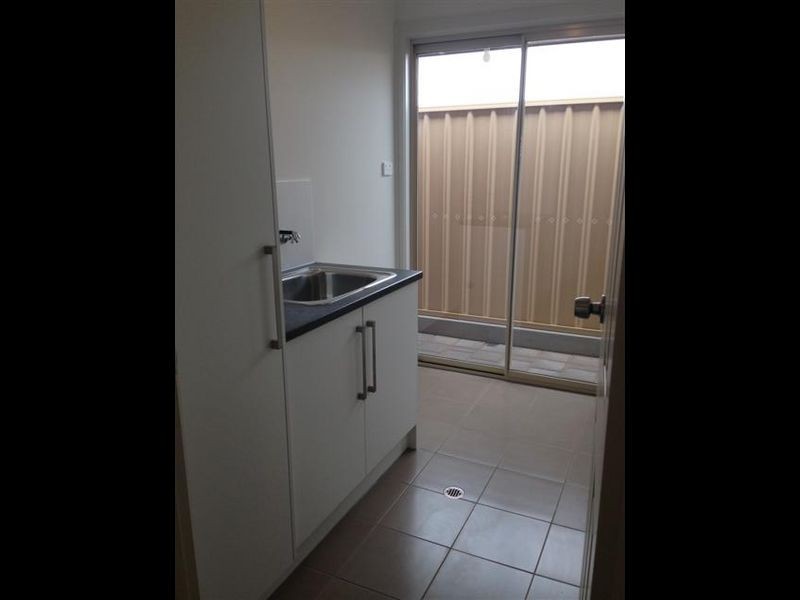 22 Nova Defense Drive, Seaford Meadows SA 5169