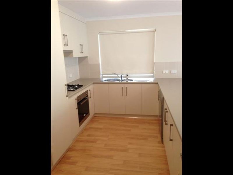 17 Jackstaff Road, Seaford Meadows SA 5169