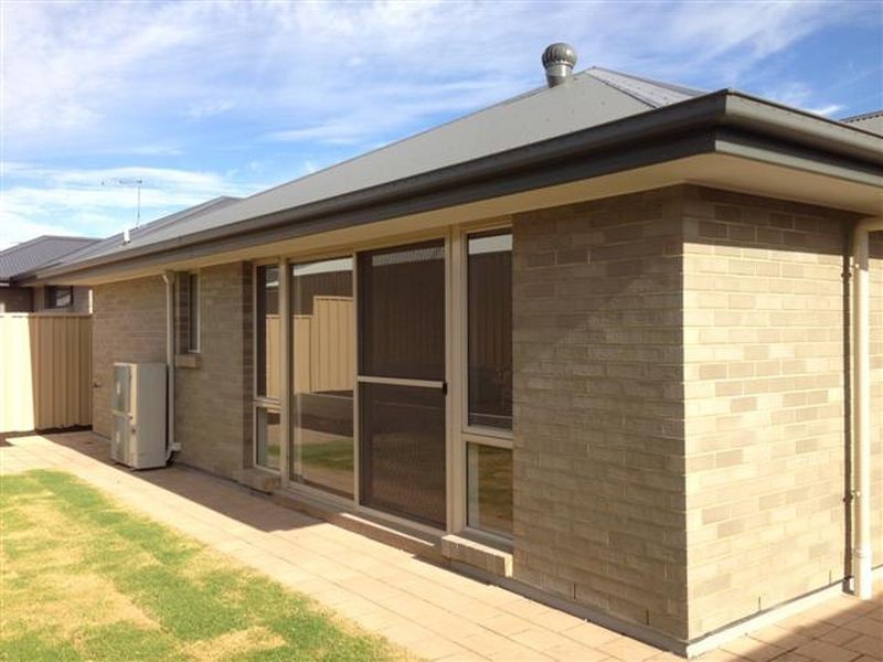 17 Jackstaff Road, Seaford Meadows SA 5169