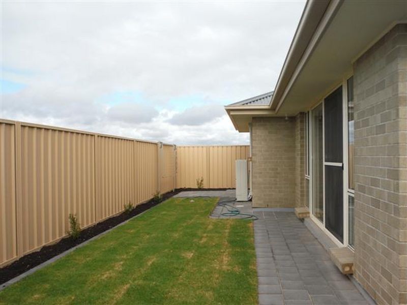 23 Orleans Avenue, Seaford Meadows SA 5169