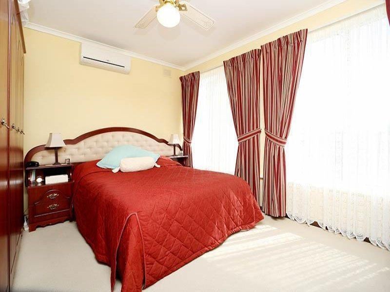 8 Flinders Avenue, Seaford SA 5169