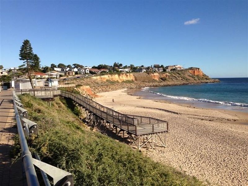 70a Fenton Avenue, Christies Beach SA 5165