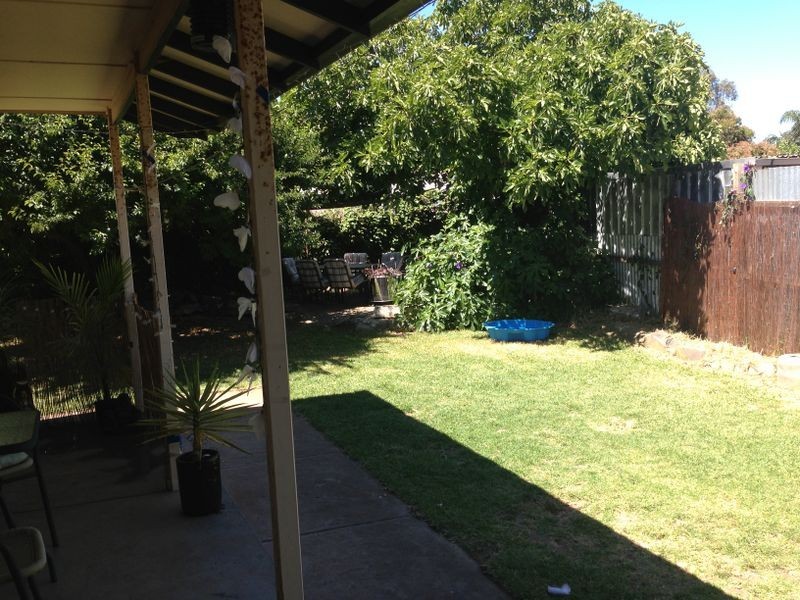 13 Catherine Crescent, Morphett Vale SA 5162