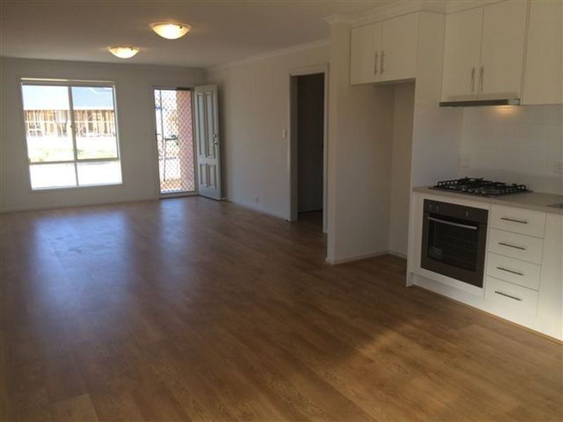 6 Leech Street, Seaford Meadows SA 5169