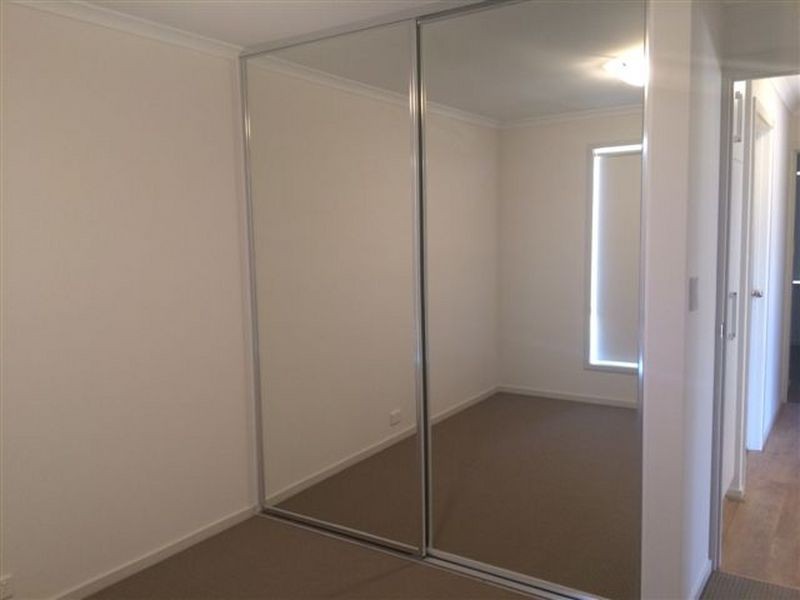 6 Leech Street, Seaford Meadows SA 5169