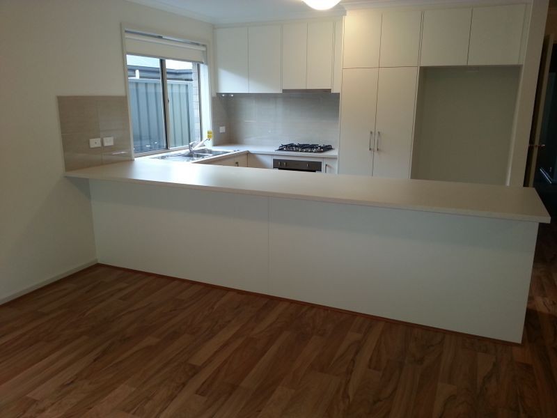 13 Arkle Place, Woodcroft SA 5162