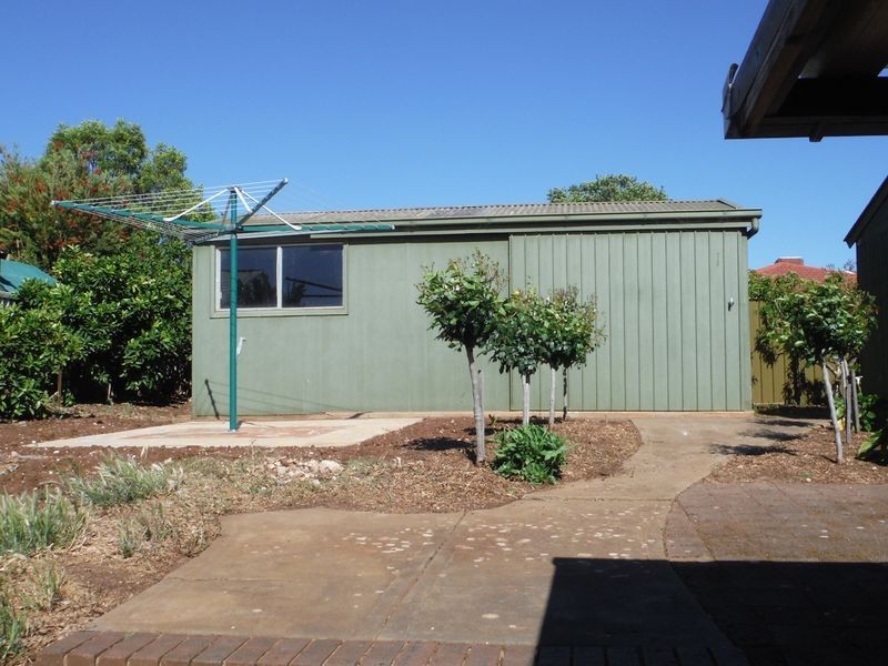 32 Hewitt Drive, Mclaren Vale SA 5171