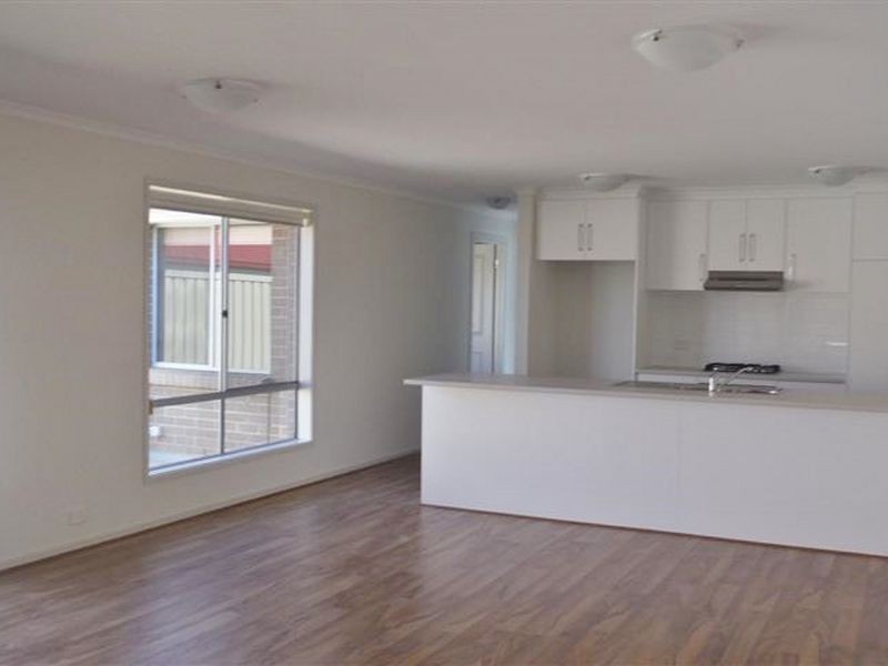 15 Prow Drive, Seaford Meadows SA 5169