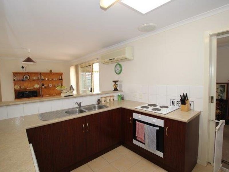 16 Ketch Court, Aldinga Beach SA 5173