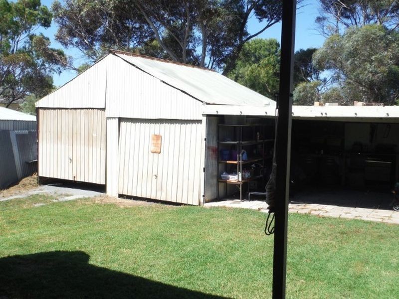 23 Sunnyside Avenue, Maslin Beach SA 5170