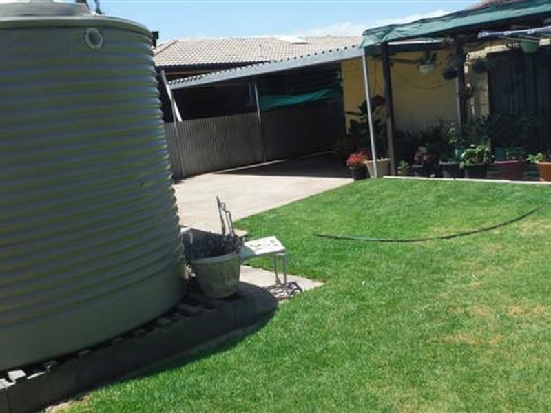 28 Pilot Crescent, Seaford Meadows SA 5169