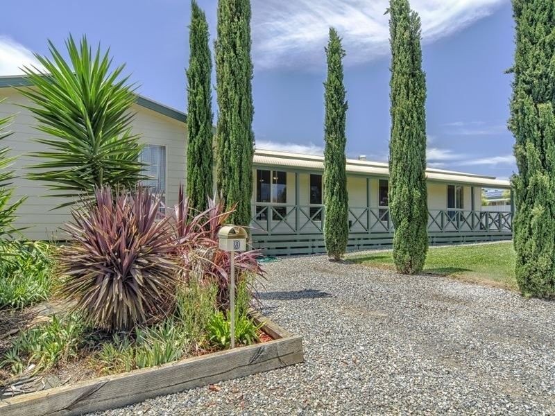 9 Humphrys Road, Aldinga Beach SA 5173