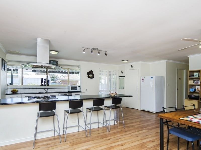 9 Humphrys Road, Aldinga Beach SA 5173