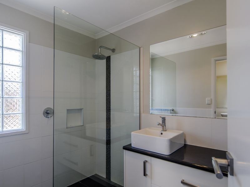 9 Humphrys Road, Aldinga Beach SA 5173
