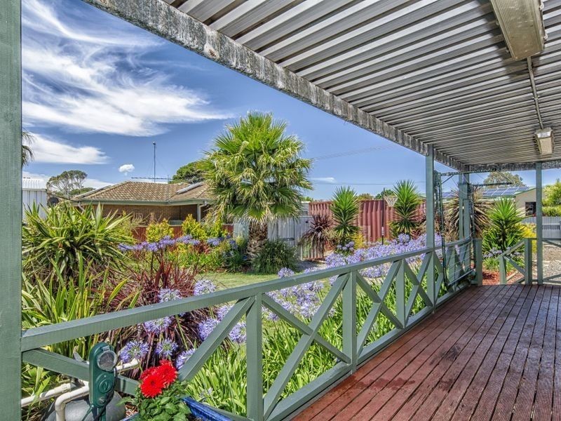 9 Humphrys Road, Aldinga Beach SA 5173
