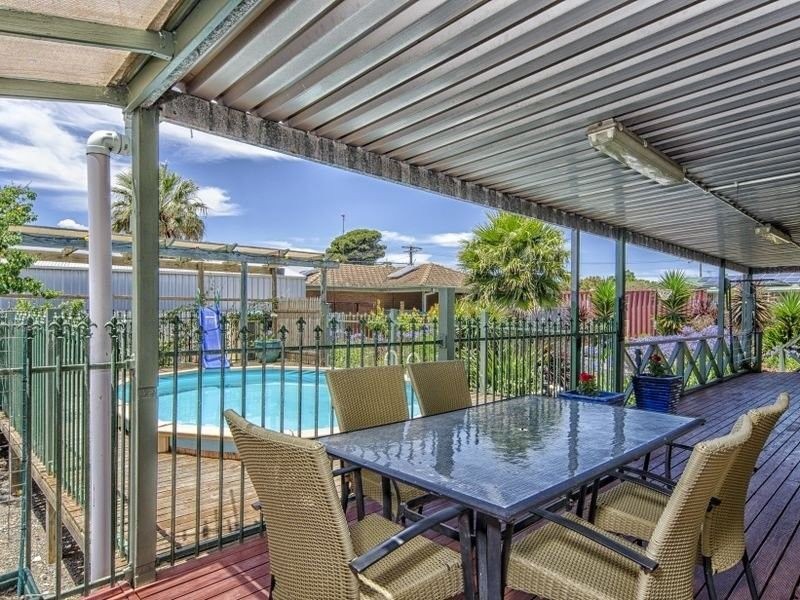 9 Humphrys Road, Aldinga Beach SA 5173