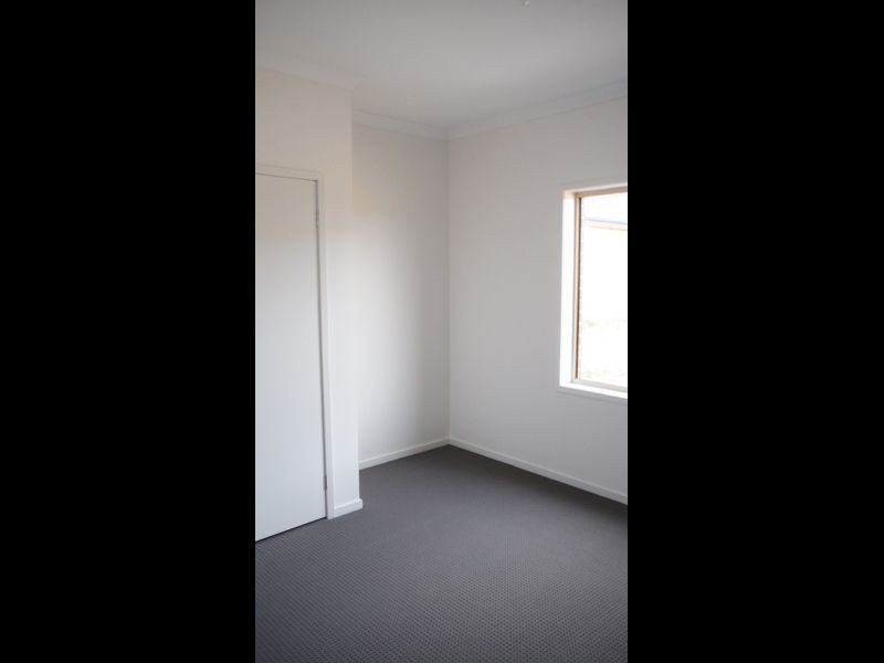 12 Cook Street, Seaford Meadows SA 5169