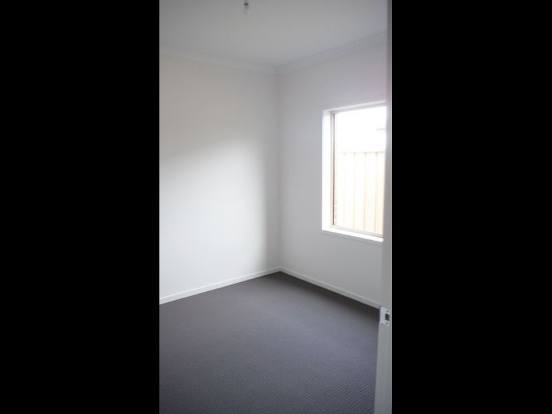 12 Cook Street, Seaford Meadows SA 5169