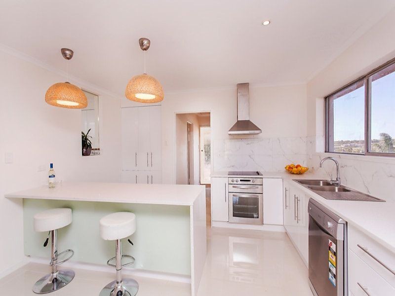 11 Domain Steet, Moana SA 5169